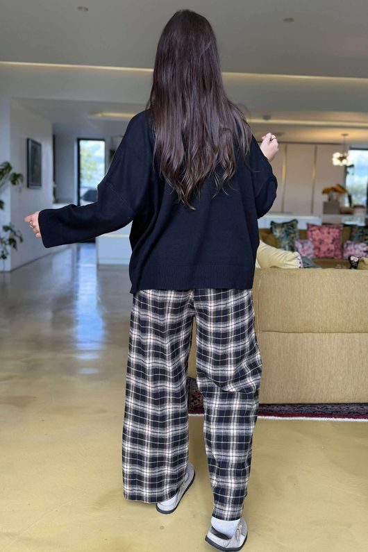 Balmoral Cardigan Black